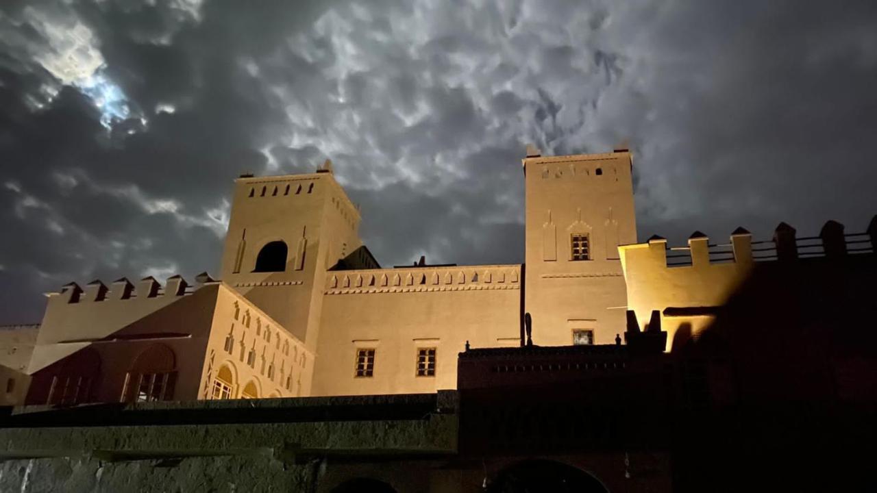 Kasbah Hnini Hotel Igdourane Kültér fotó