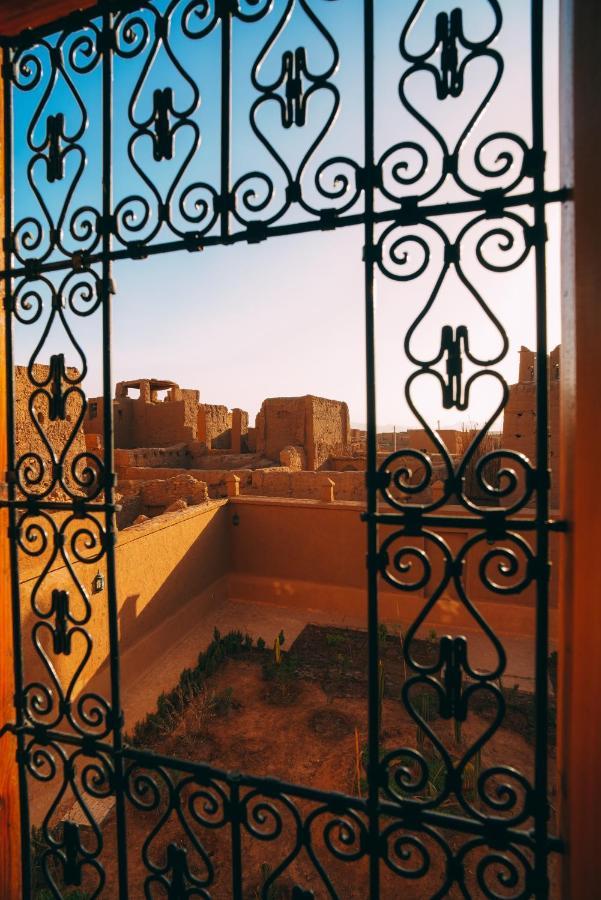 Kasbah Hnini Hotel Igdourane Kültér fotó